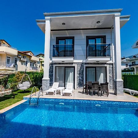 Salkim- 4 Bedroom Holiday Villa In Oludeniz Fethiye Zewnętrze zdjęcie