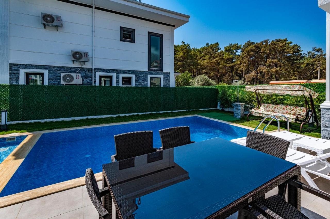 Salkim- 4 Bedroom Holiday Villa In Oludeniz Fethiye Zewnętrze zdjęcie