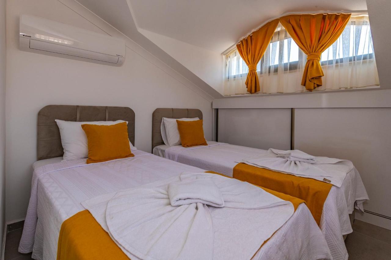 Salkim- 4 Bedroom Holiday Villa In Oludeniz Fethiye Zewnętrze zdjęcie