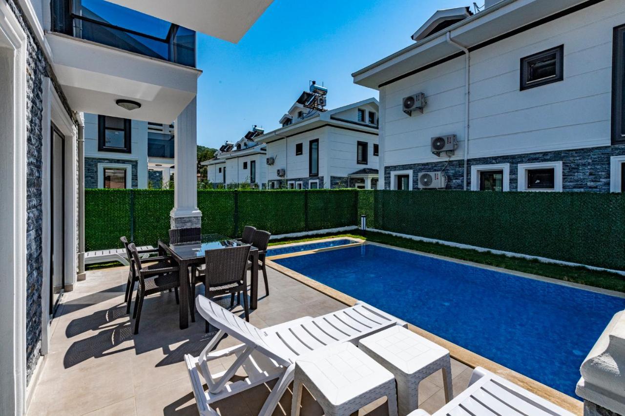 Salkim- 4 Bedroom Holiday Villa In Oludeniz Fethiye Zewnętrze zdjęcie